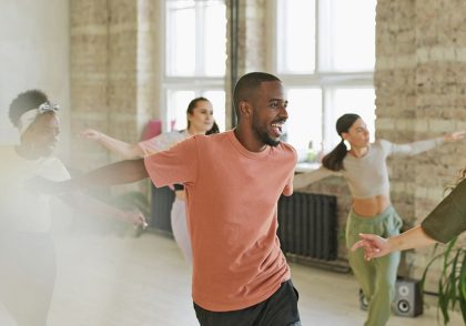 کالری سوزی رقص بیشتر است یا پیاده روی؟